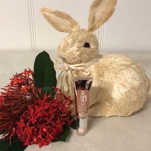 Revlon Photoready Candid Glow 440 Caramel Foundation NEW!